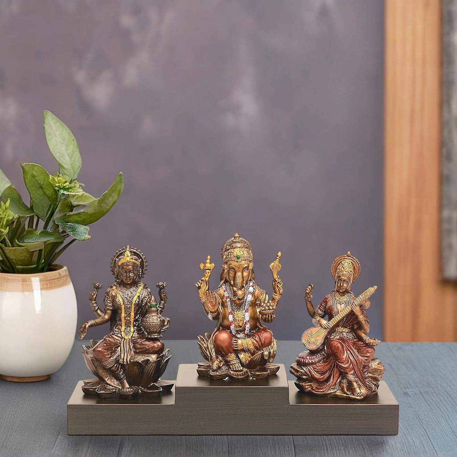 Amazon Brand - Umi Bonded Bronze Goddess Laxmi Ganesh Saraswati Idol Multicolor Height 3 Inch