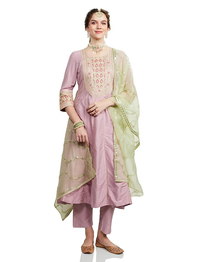 Amazon Brand - Myx Women's Embroidered Anarkali Kurta Set with Organza Dupatta (Available in Plus Sizes)