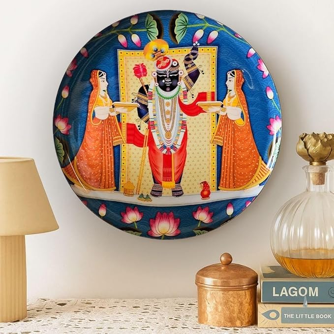 RITUALISTIC Shrinath Wall Sculpture with stand for Home decoration | Wall painting for living room | Metal Wall Décor | Wall and Table showpiece | Home Décor Gift Items | 10inch | Pack of 1