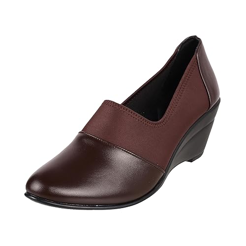 Metro Women's Faux Leather Fashion Wedge Heel Pumps