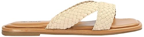 Max Women Flat Sandal