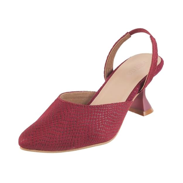 Metro Women Smart Pump Shoes