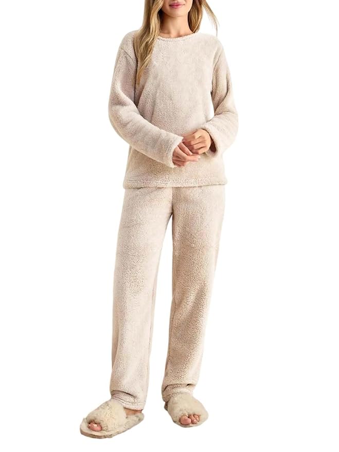 KOTTY Women's Fleece White Winter Cord Set | Cozy Track Suit with Sweatshirt & Pants | Perfect for Airport & Jogging Loo