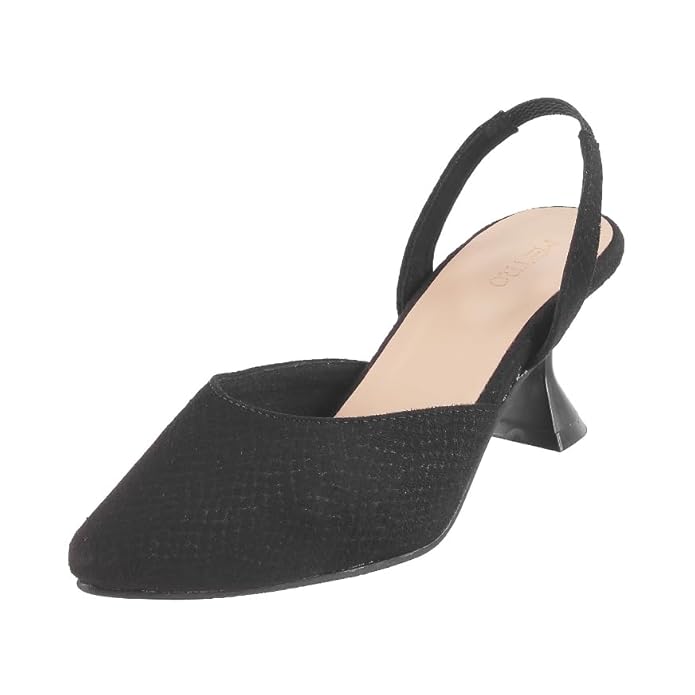 Metro Women Smart Pump Shoes