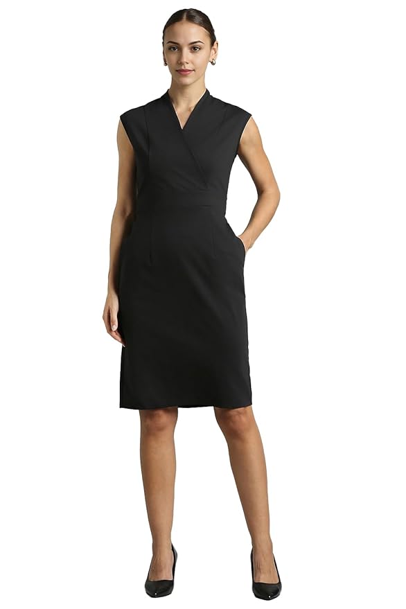 Van Heusen Women's Cotton Blend V Neck Mid-Length Sheath Comfort Fit Above The Knee Dress
