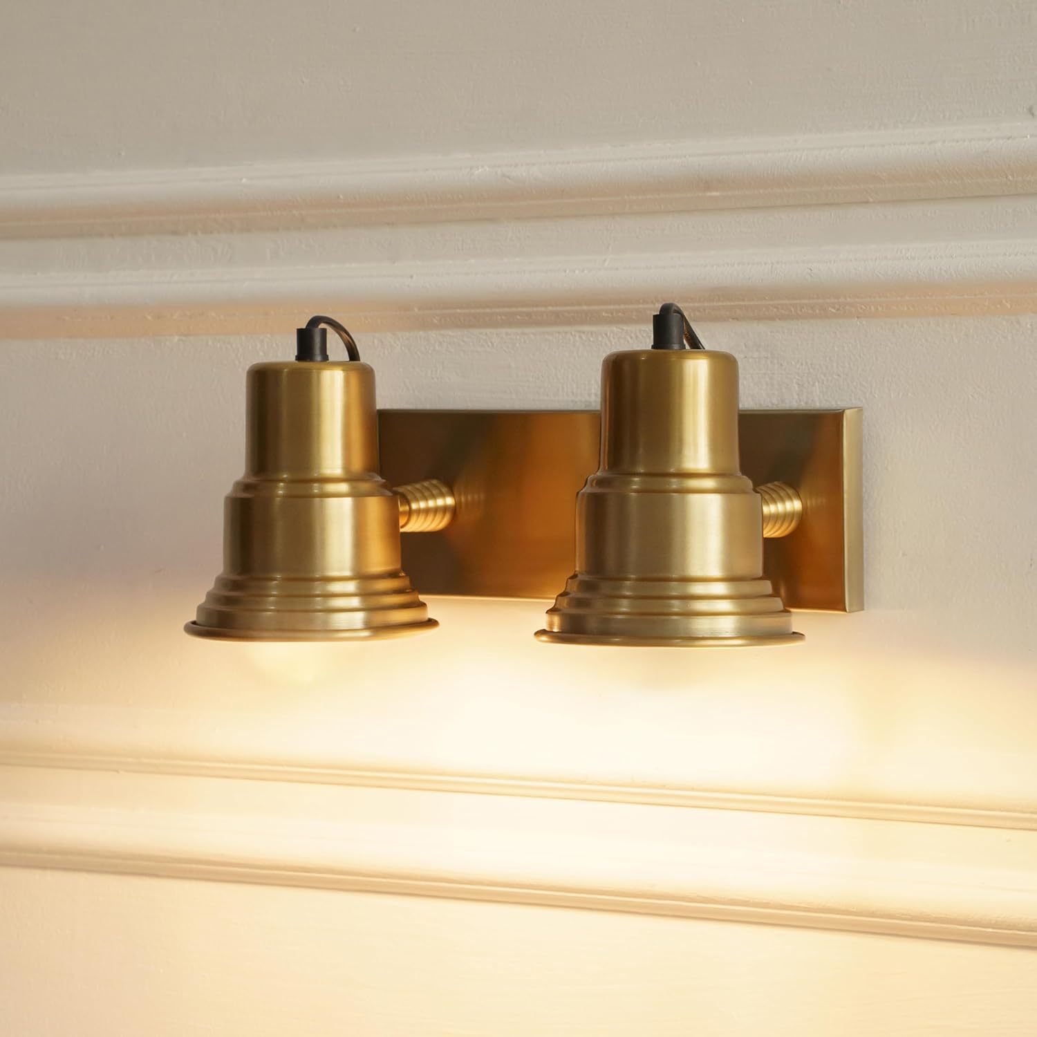 Divine Trends Spot Light Wall Lamp Antique Brass Finish with Double Movement | Picture Light to Highlight Showpiece, Above Mirror - Focus Wall Light Pack of 1