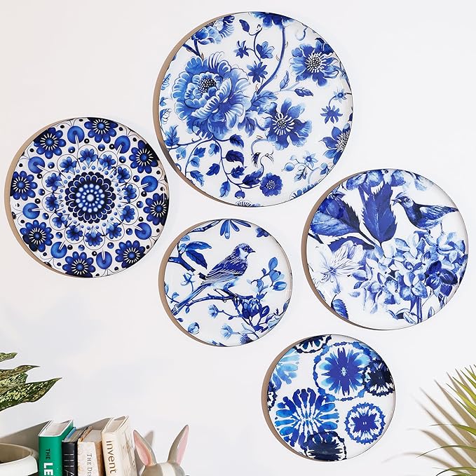 Amazon Basics Metal Decorative Wall Plates | Home Decoration | Flower and Bird Art Design | Living Room Wall Decoration | Décor Items | Gift Items (Multicolour) (Set of 5)