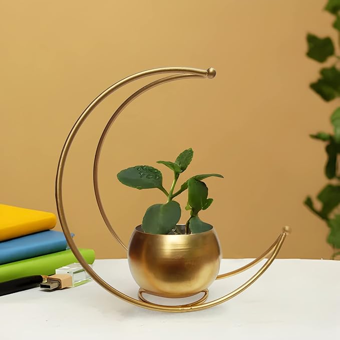 CraftVatika Geometric Metal Flower Vase Diwali Gift Items for Home Decoration Tabletop, Side Table, Living Room, Home Office Decoration, Home Decorative Items, Golden 18.5 CM Height (1 Box)